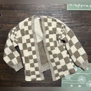 Pink lily size medium women’s cardigan